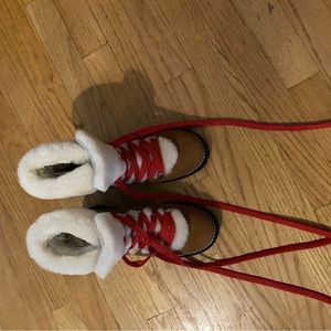 NWOT. J Crew suede Sherpa lined hiker size 6